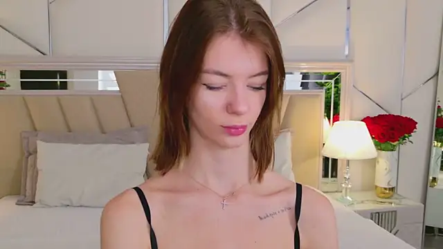 MeganMour online show from 23, 11, 2025