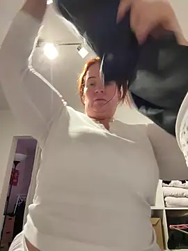 Engel mia online show from 12, 2, 2026