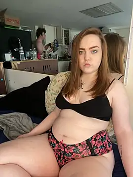 bree4205 online show from 12, 1, 2025