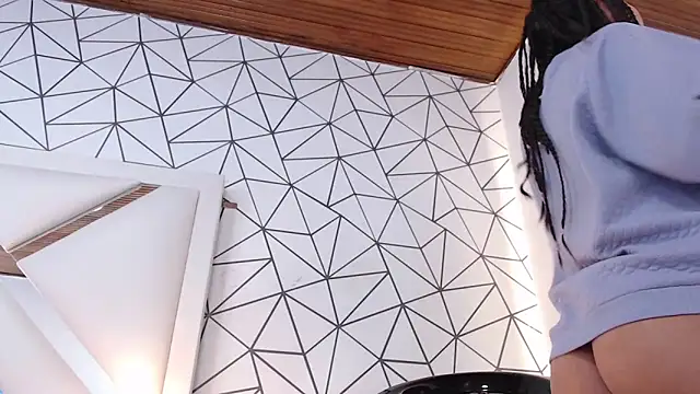 KYOO LENOXX online show from 18, 2, 2025