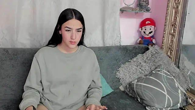 oriana faddila online show from 23, 3, 2025