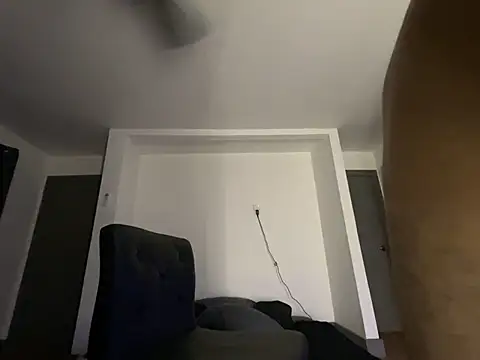 Snapshot of DerekPerez2025 chatting on 11, 2, 2025 DerekPerez2025 online show from 11, 2, 2025