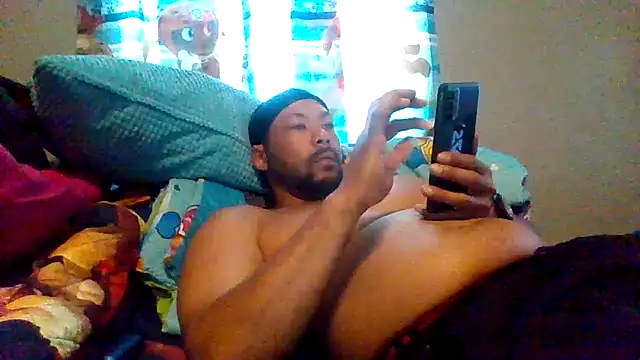 Snapshot of Creationmonster0 chatting on 21, 10, 2025 Creationmonster0 online show from 21, 10, 2025