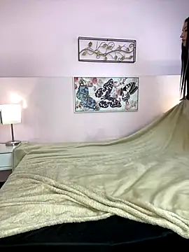 sara17  online show from 5, 1, 2026