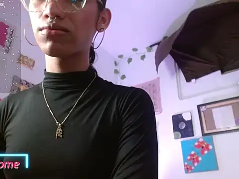 Melody200420 online show from 23, 11, 2025