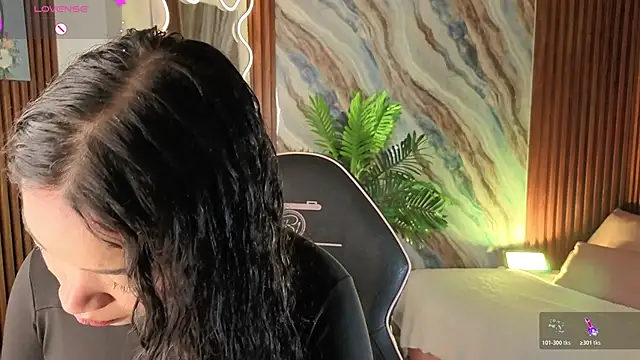 Snapshot of penelope_tay1 chatting on 11, 5, 2026 penelope tay1 online show from 11, 5, 2026