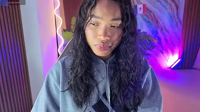 Snapshot of penelope_tay1 chatting on 2, 7, 2026 penelope tay1 online show from 2, 7, 2026