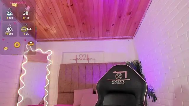 penelope tay1 online show from 20, 10, 2025