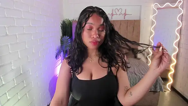 penelope tay1 online show from 31, 10, 2025