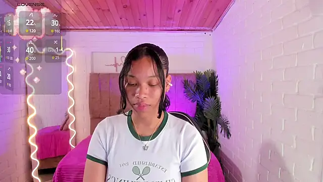 penelope tay1 online show from 21, 10, 2025