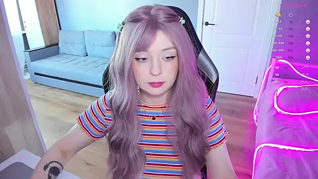 Amy honey angel online show from 11, 9, 2025