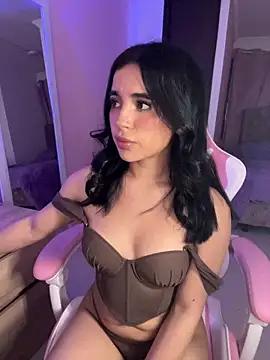 Emily-14 online show from 27, 5, 2026