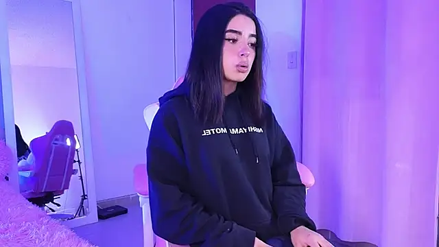 Emily-14 online show from 14, 2, 2025