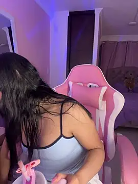 Emily-14 online show from 30, 4, 2026