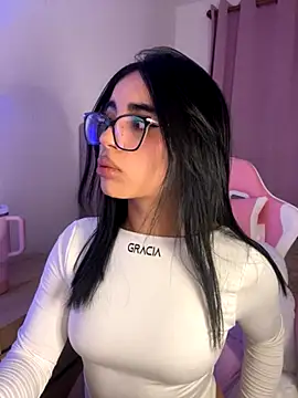 Emily-14 online show from 18, 11, 2025