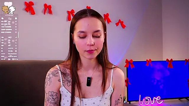 Snapshot of FalineDowlen chatting on 23, 2, 2026 FalineDowlen online show from 23, 2, 2026