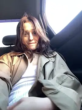 Mia Mia M online show from 13, 3, 2026