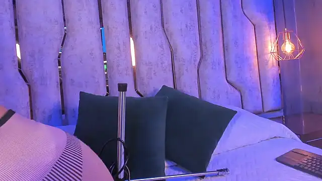 Snapshot of giorgia_13 chatting on 21, 3, 2025 giorgia 13 online show from 21, 3, 2025