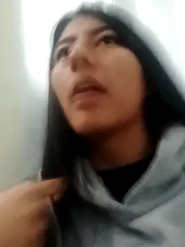 CarlaAlvez online show from 20, 10, 2025