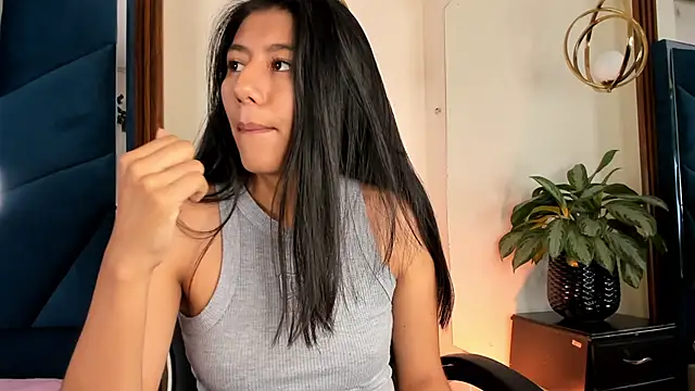 CarlaAlvez online show from 9, 2, 2026