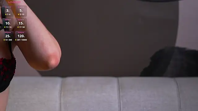 BestModelsDuo online show from 10, 10, 2025