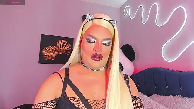 Snapshot of Missisabella_ chatting on 13, 9, 2025 Missisabella online show from 13, 9, 2025