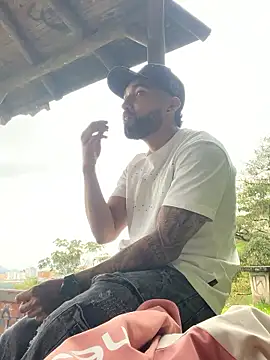 Snapshot of Sweet_and_caramel chatting on 31, 1, 2026 Sweet and caramel online show from 31, 1, 2026