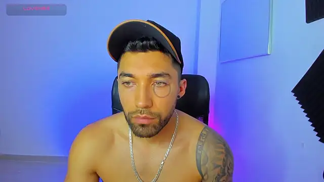 Snapshot of Sweet_and_caramel chatting on 11, 2, 2026 Sweet and caramel online show from 11, 2, 2026