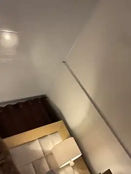 Snapshot of Sweet_and_caramel chatting on 21, 12, 2025 Sweet and caramel online show from 21, 12, 2025