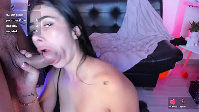 Snapshot of Sweet_and_caramel chatting on 17, 2, 2025 Sweet and caramel online show from 17, 2, 2025