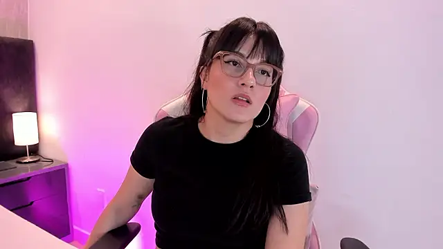 Freyaa   online show from 11, 3, 2026