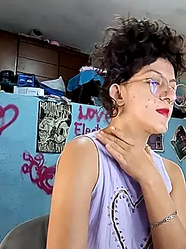 LoveElectra online show from 10, 11, 2025