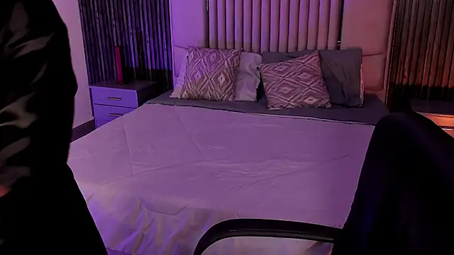 Lillyortiz online show from 18, 3, 2026