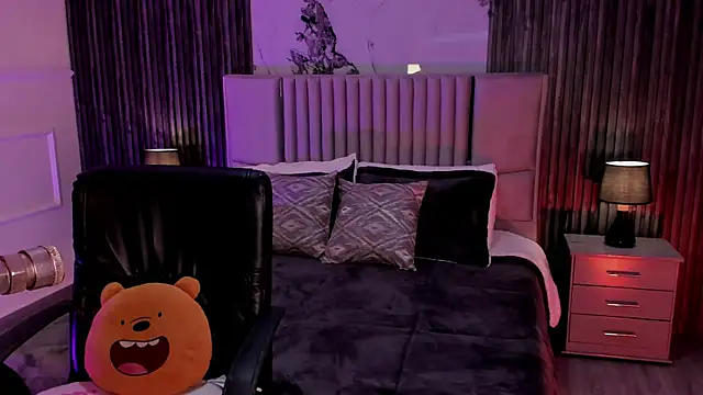 Lillyortiz online show from 1, 6, 2026
