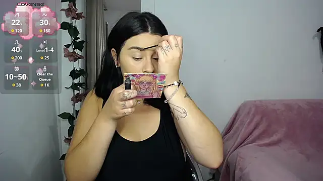 SaraBraun  online show from 14, 3, 2025