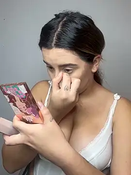 SaraBraun  online show from 24, 3, 2026