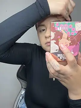 SaraBraun  online show from 17, 4, 2026