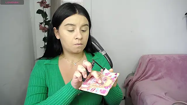 SaraBraun  online show from 13, 3, 2025