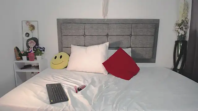 Ebony Baby1 online show from 8, 3, 2025