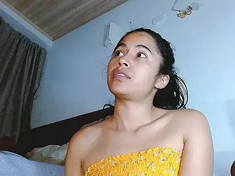 brihanna lena online show from 11, 6, 2026