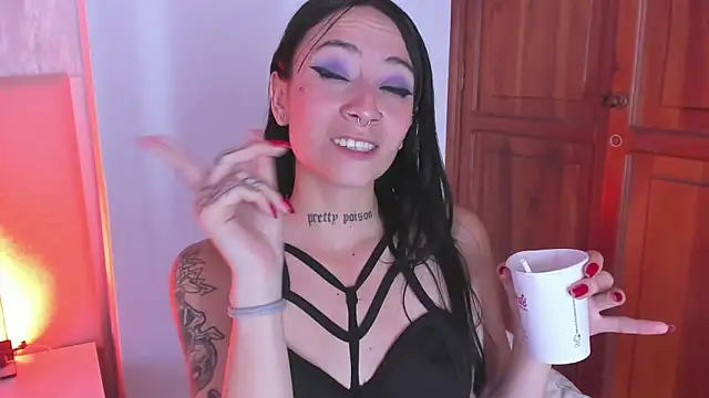 Michell Wallker online show from 15, 2, 2025