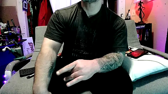 TwoFarty240 online show from 15, 2, 2026