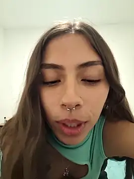 Jazmin-Cerezita online show from 4, 1, 2025