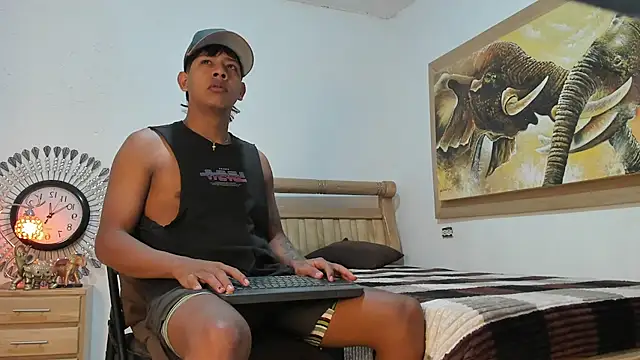 mr stiven  online show from 13, 4, 2026