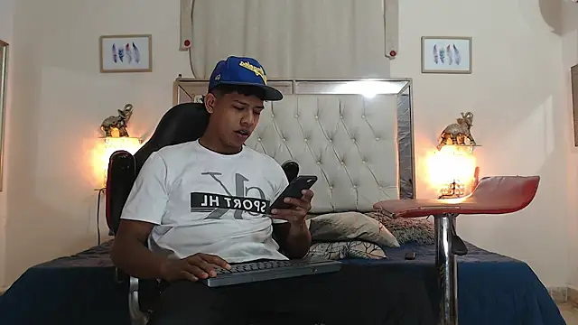 mr stiven  online show from 10, 9, 2025