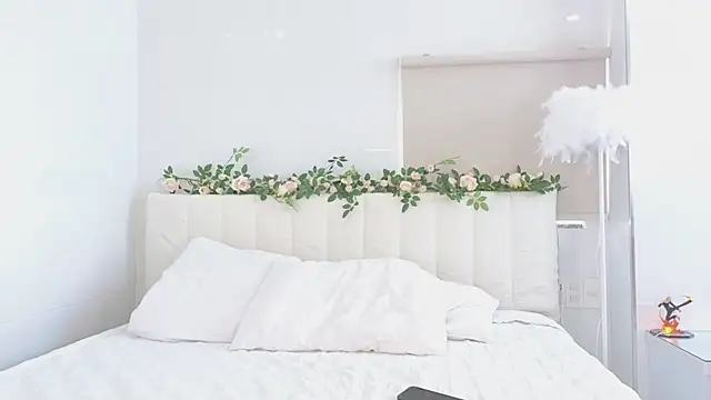 Akina starr online show from 15, 9, 2025