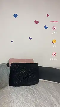 Liah ferrer online show from 11, 10, 2025