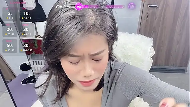 Snapshot of Bella-LL chatting on 24, 12, 2024 Bella-LL online show from 24, 12, 2024