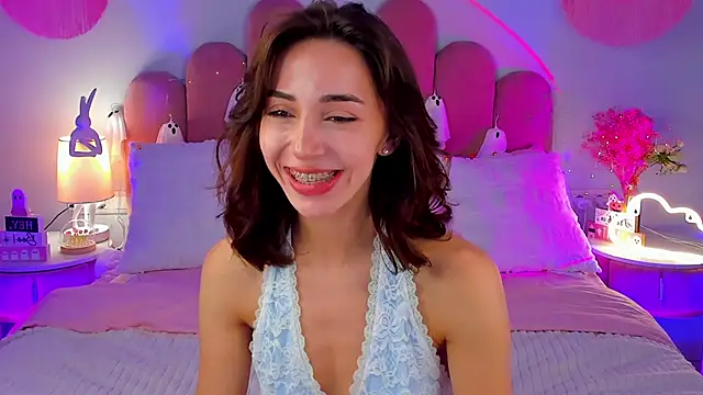 ElsaYoung online show from 1, 11, 2025