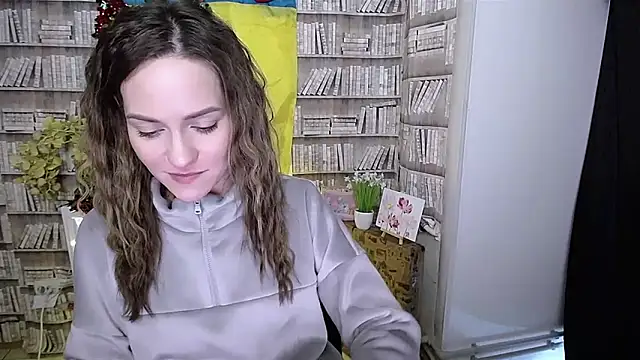 Lina Star S online show from 22, 12, 2025